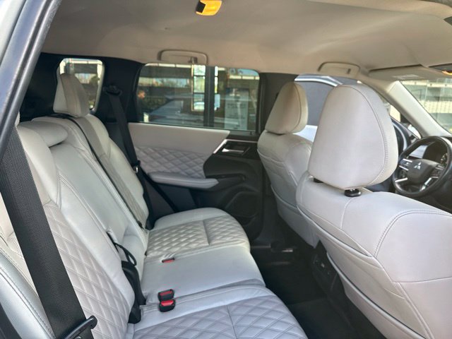 Used 2022 Mitsubishi Outlander SEL FWD image 26