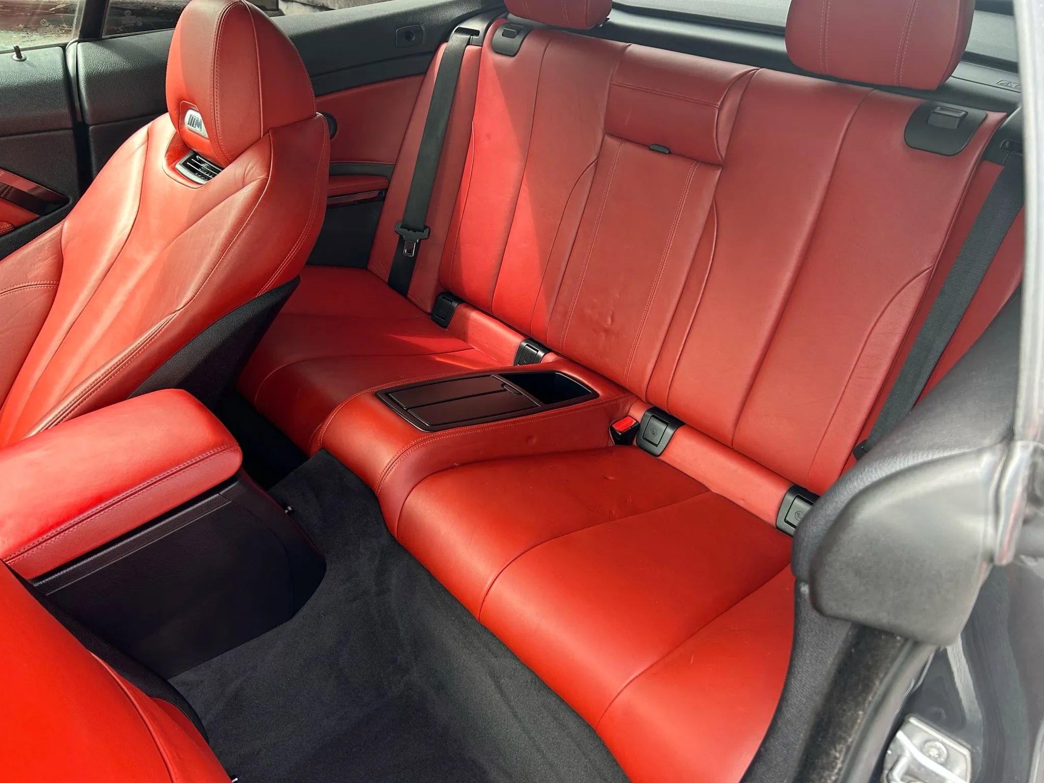 Used 2015 BMW M4 Convertible image 24