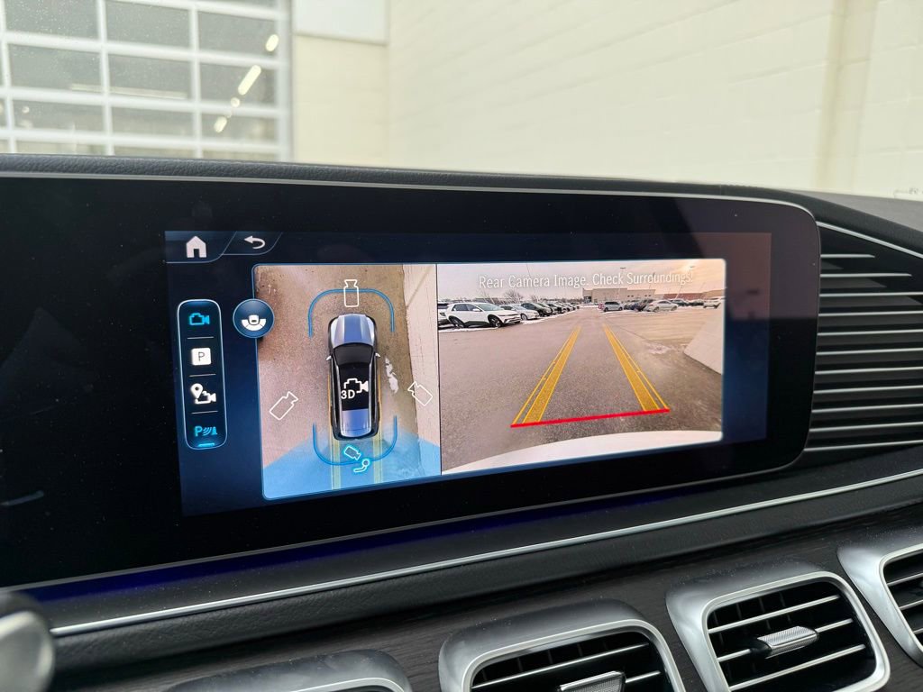 Used 2026 Mercedes-Benz GLS 450 4MATIC image 23