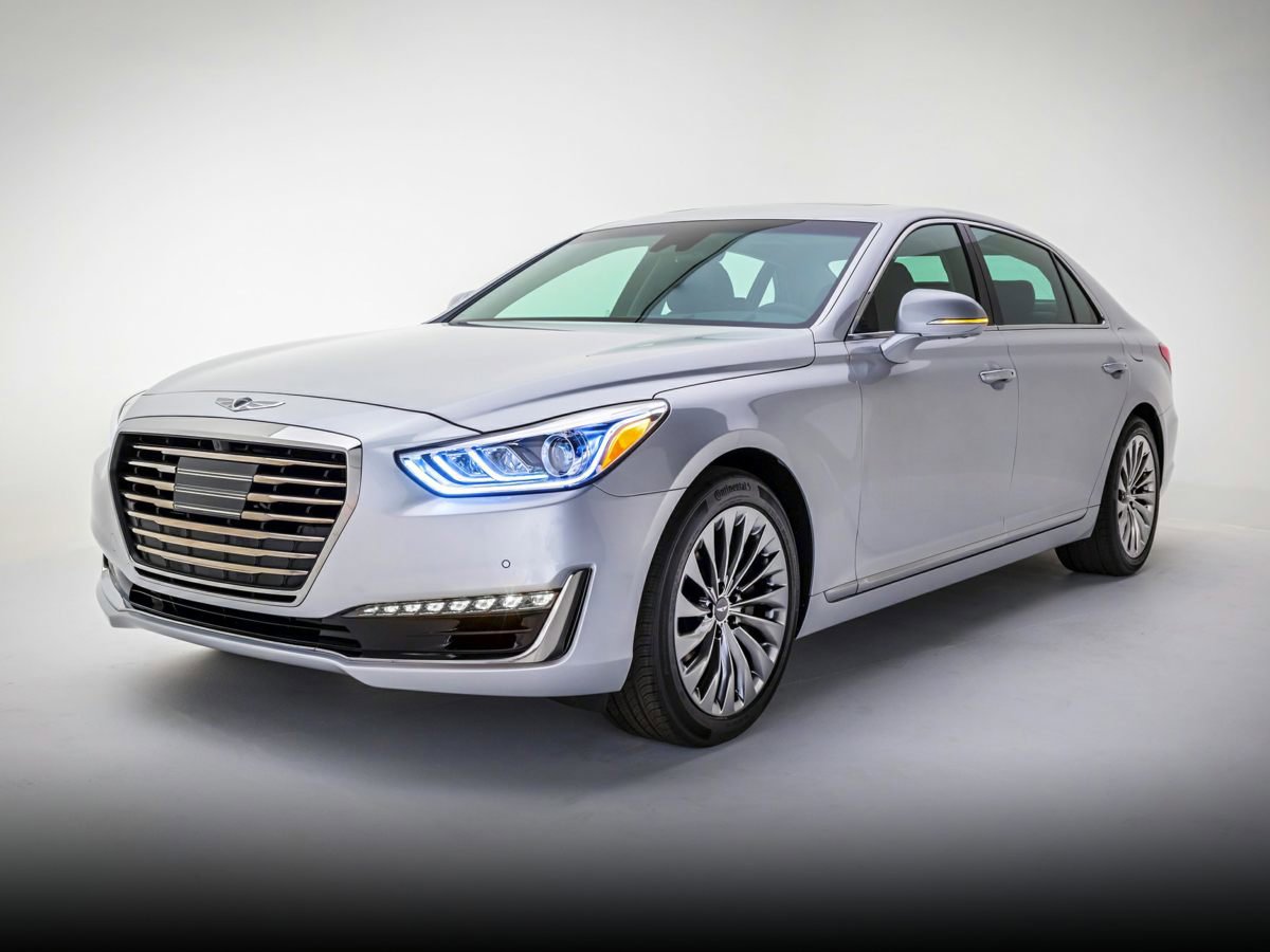 Used 2018 Genesis G90 5.0 Ultimate RWD image 1