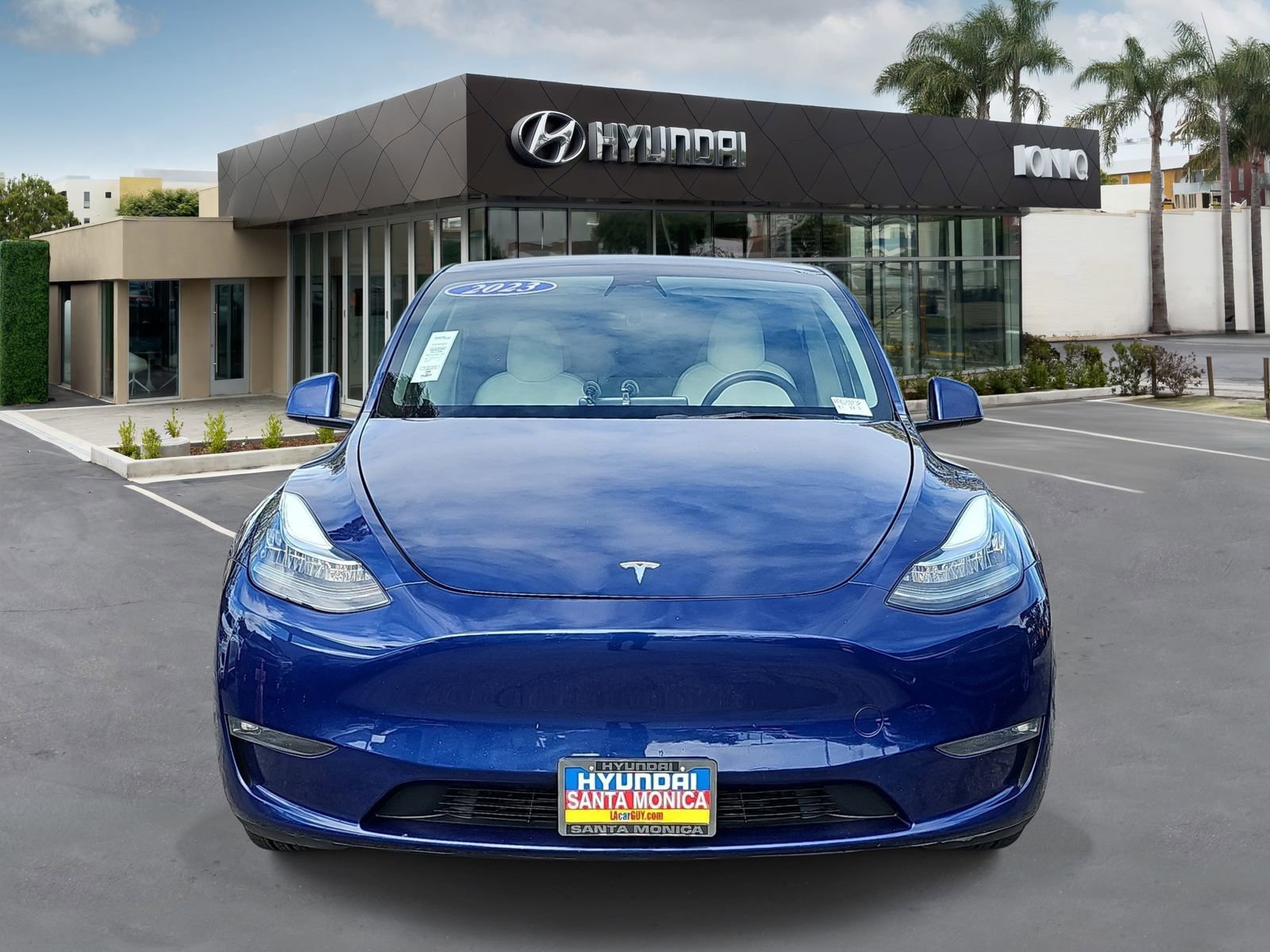 Used 2023 Tesla Model Y Long Range AWD/4WD image 8