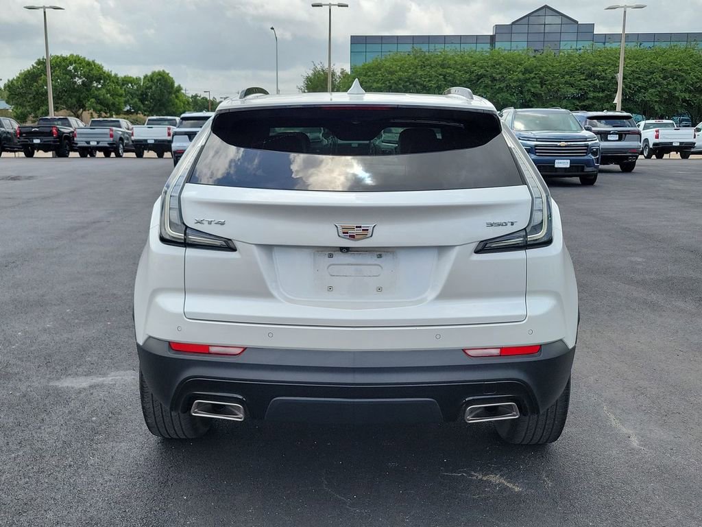 Used 2022 Cadillac XT4 Sport FWD image 5