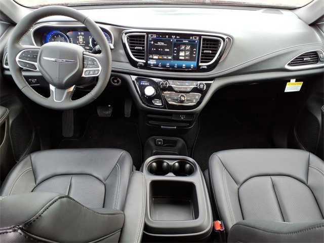 New 2026 Chrysler Pacifica Select image 24