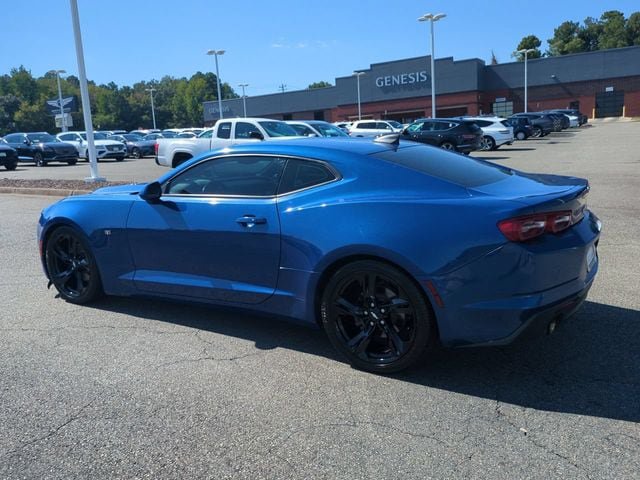 Used 2019 Chevrolet Camaro LT RWD image 6
