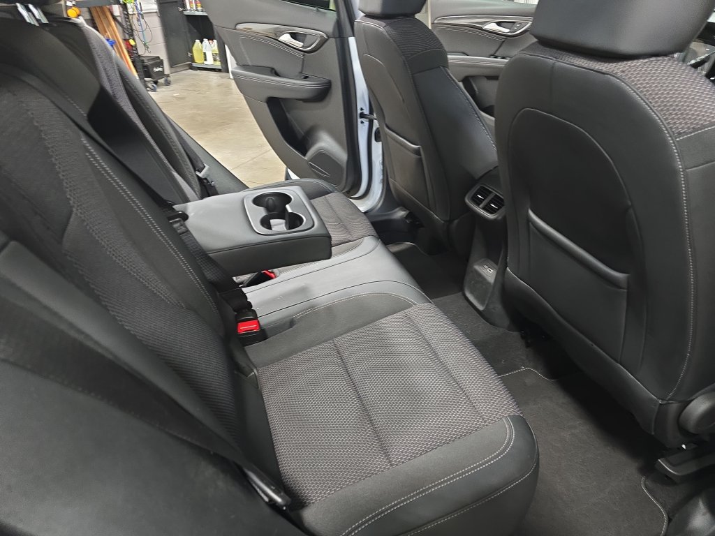 Used 2023 Buick Envision Preferred AWD/4WD image 11