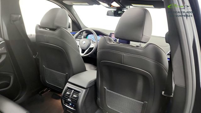 Used 2024 BMW X3 sDrive30i w/ Convenience Package RWD image 40