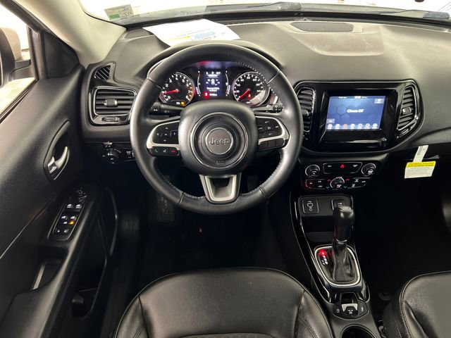 Used 2019 Jeep Compass Altitude image 15