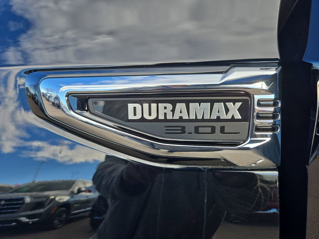 Used 2025 GMC Yukon XL Elevation w/ Elevation Premium Package image 25