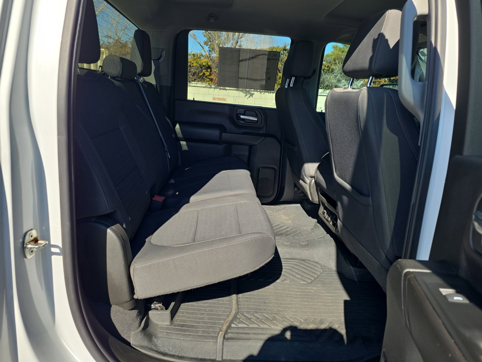 Used 2022 Chevrolet Silverado 2500 LT w/ Convenience Package image 28