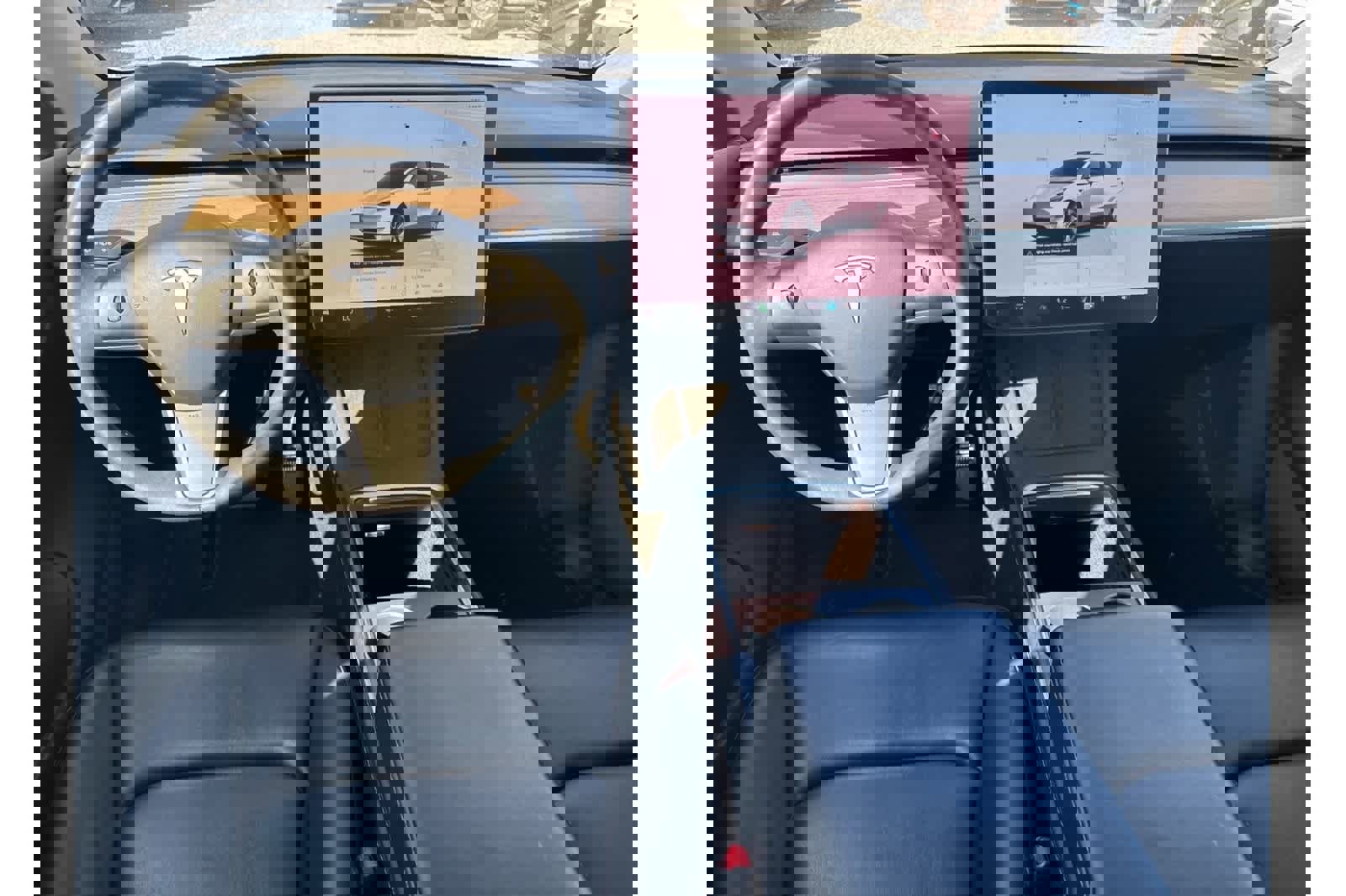 Used 2022 Tesla Model Y Long Range image 4