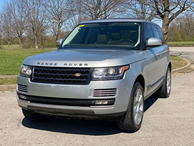 Used 2015 Land Rover Range Rover HSE image 3