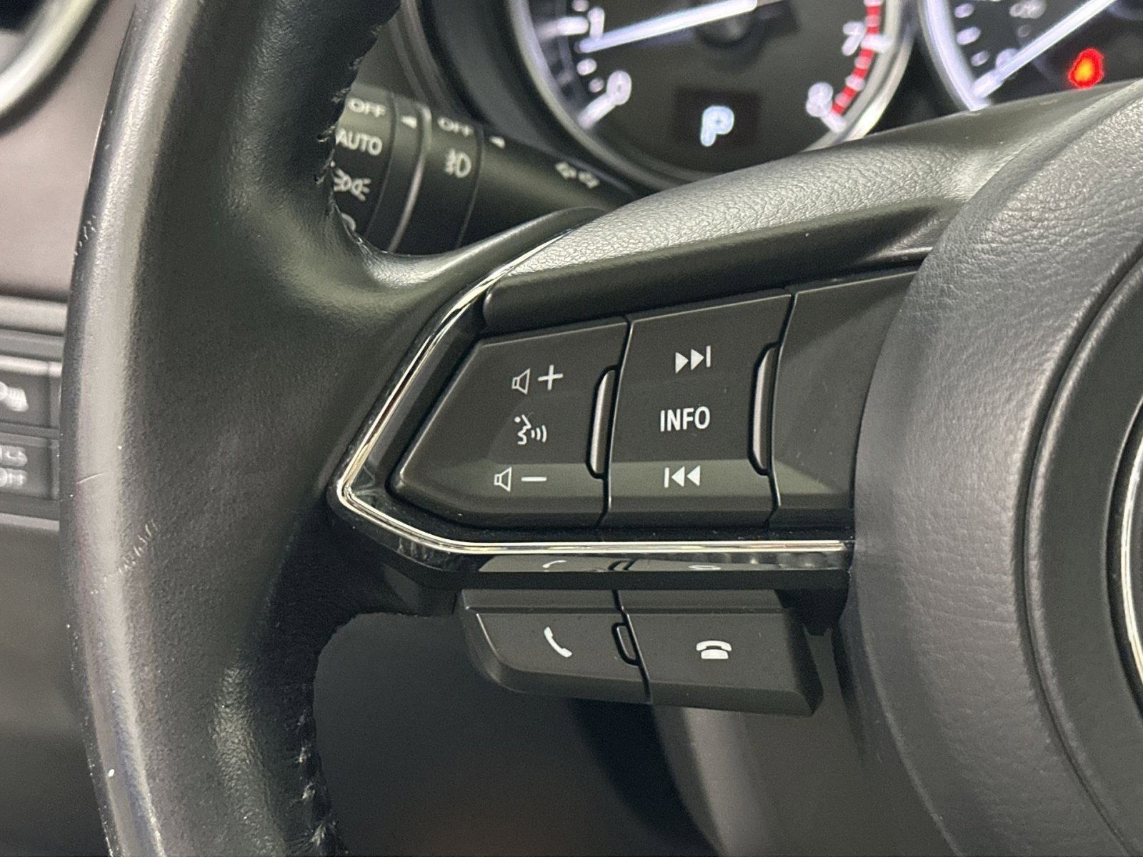 Used 2017 MAZDA CX-9 Grand Touring image 18