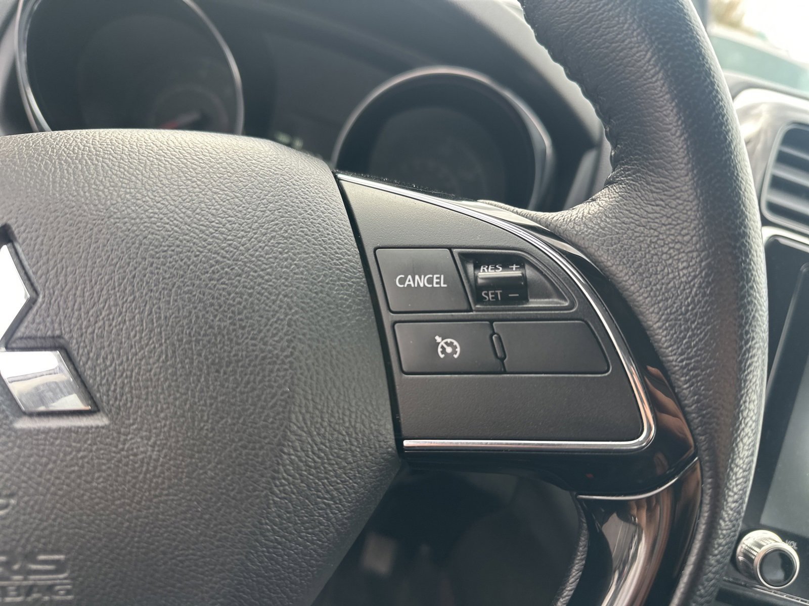 Used 2024 Mitsubishi Outlander Sport SE image 9