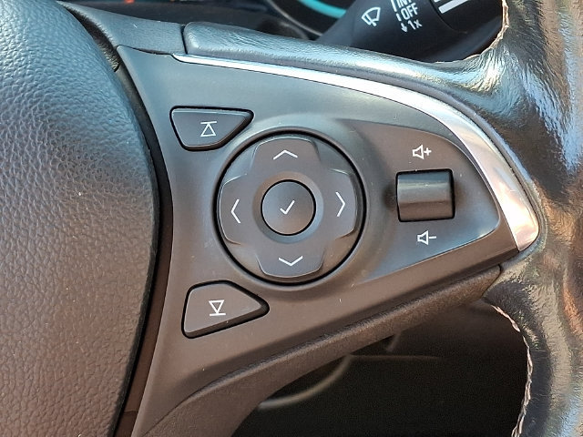 Used 2017 Buick Envision Essence FWD image 22