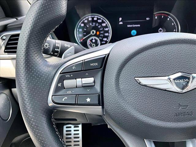 Used 2023 Genesis G70 2.0T w/ Sport Prestige Package RWD image 18
