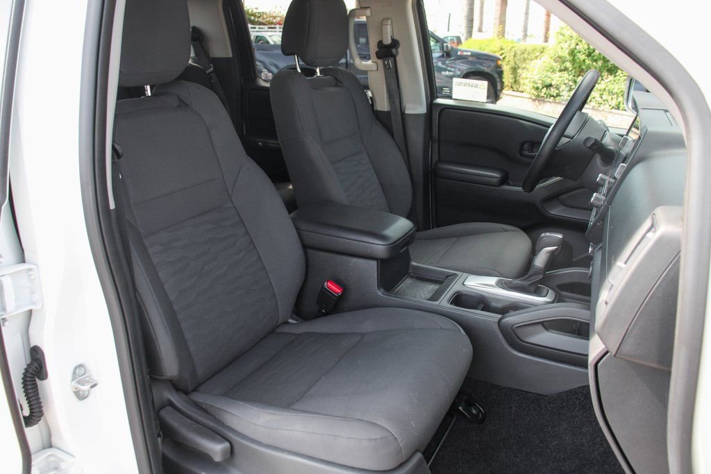 Used 2025 Nissan Frontier S w/ S Utility Package image 35