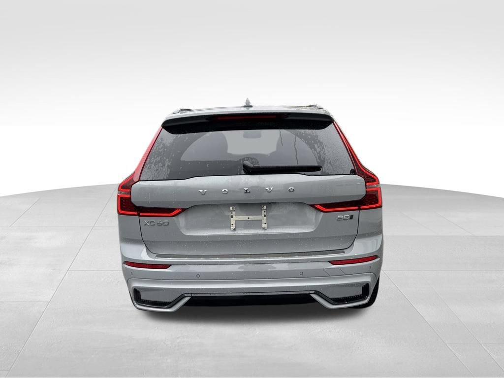 New 2026 Volvo XC60 B5 Core w/ Protection Package Premier AWD/4WD image 5