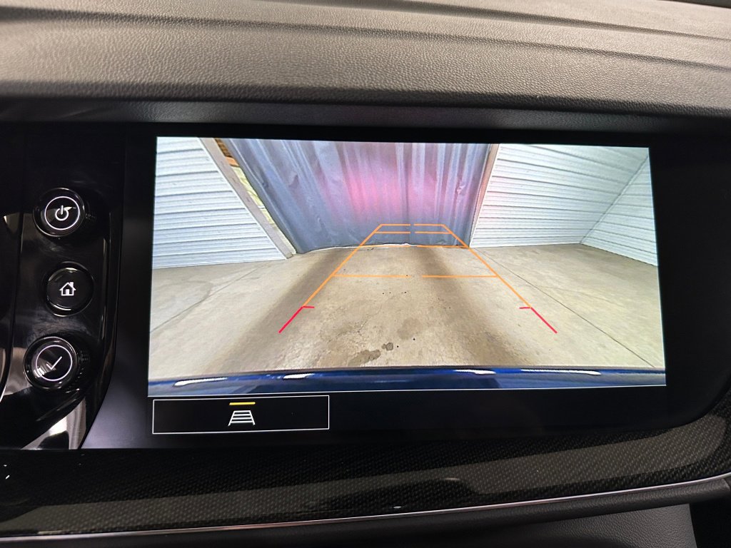 Certified 2023 Buick Envision Essence image 13