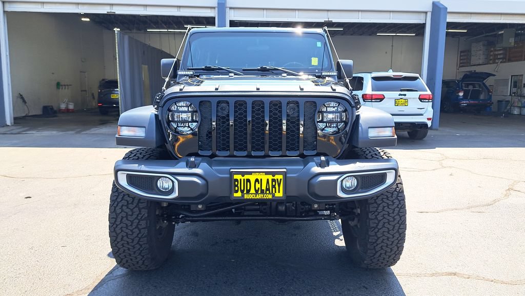 Used 2023 Jeep Gladiator Sport w/ Trailer Tow Package AWD/4WD image 8