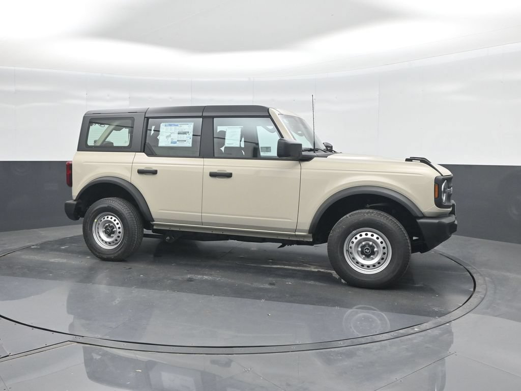 New 2026 Ford Bronco 4-Door AWD/4WD image 11