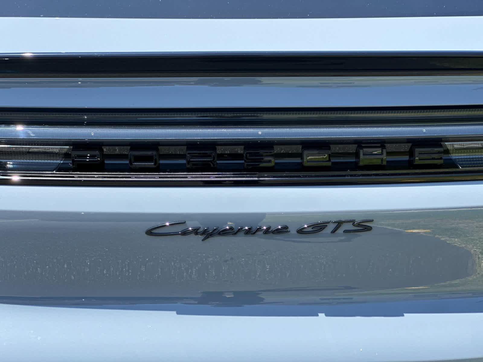New 2026 Porsche Cayenne GTS AWD/4WD image 32