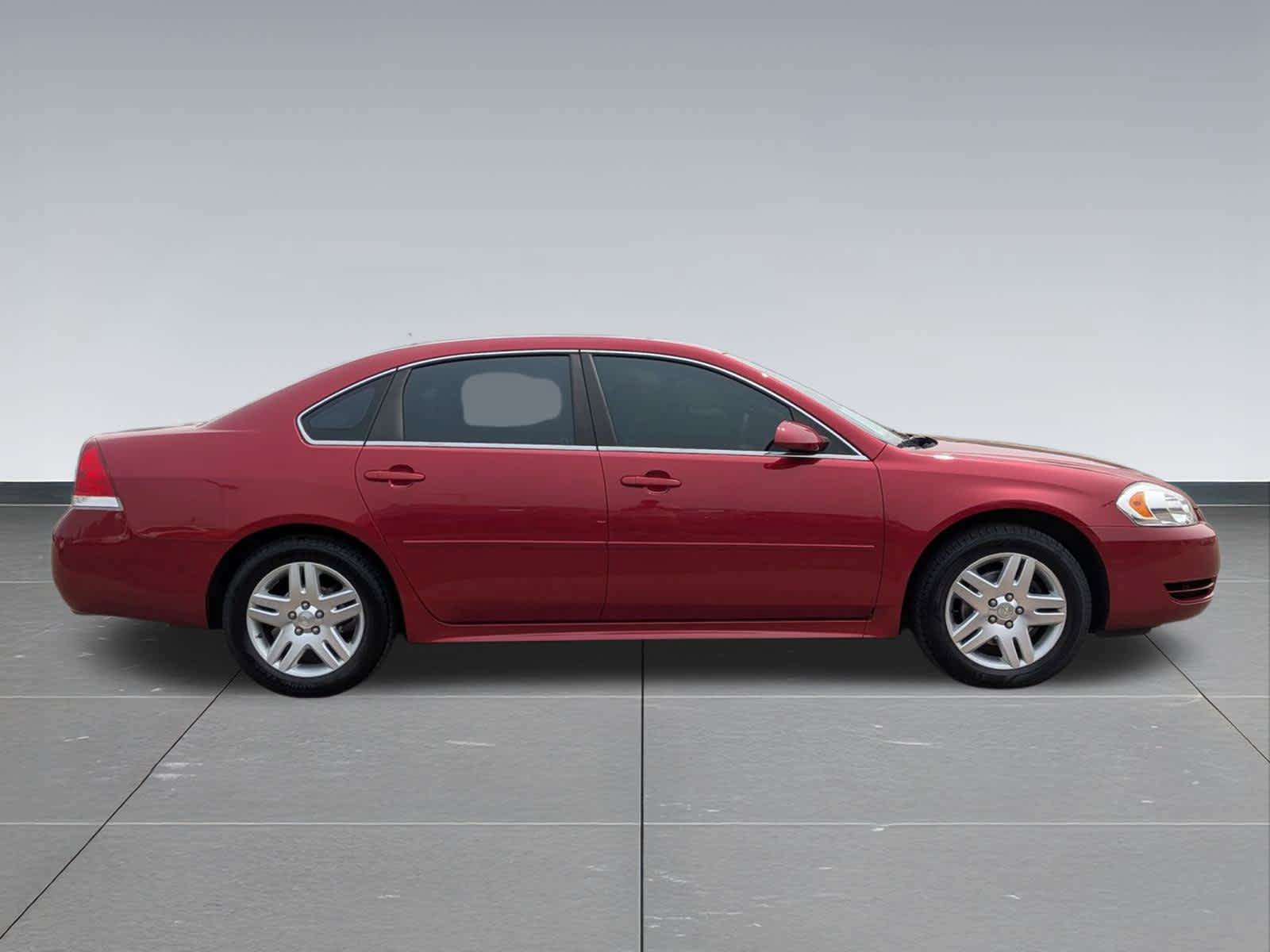 Used 2015 Chevrolet Impala LT w/ LT Sunroof Package FWD image 6