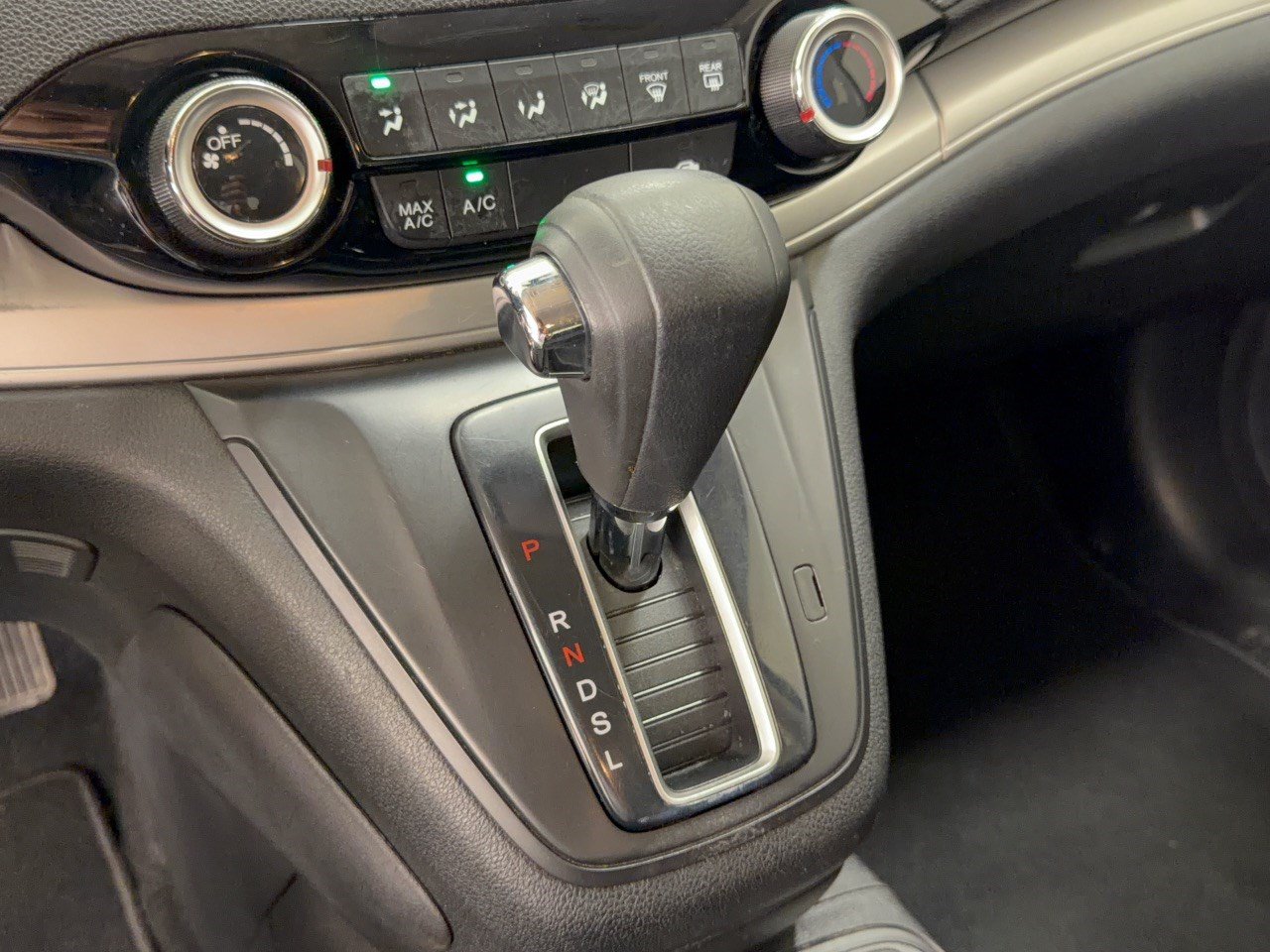 Used 2016 Honda CR-V EX image 21
