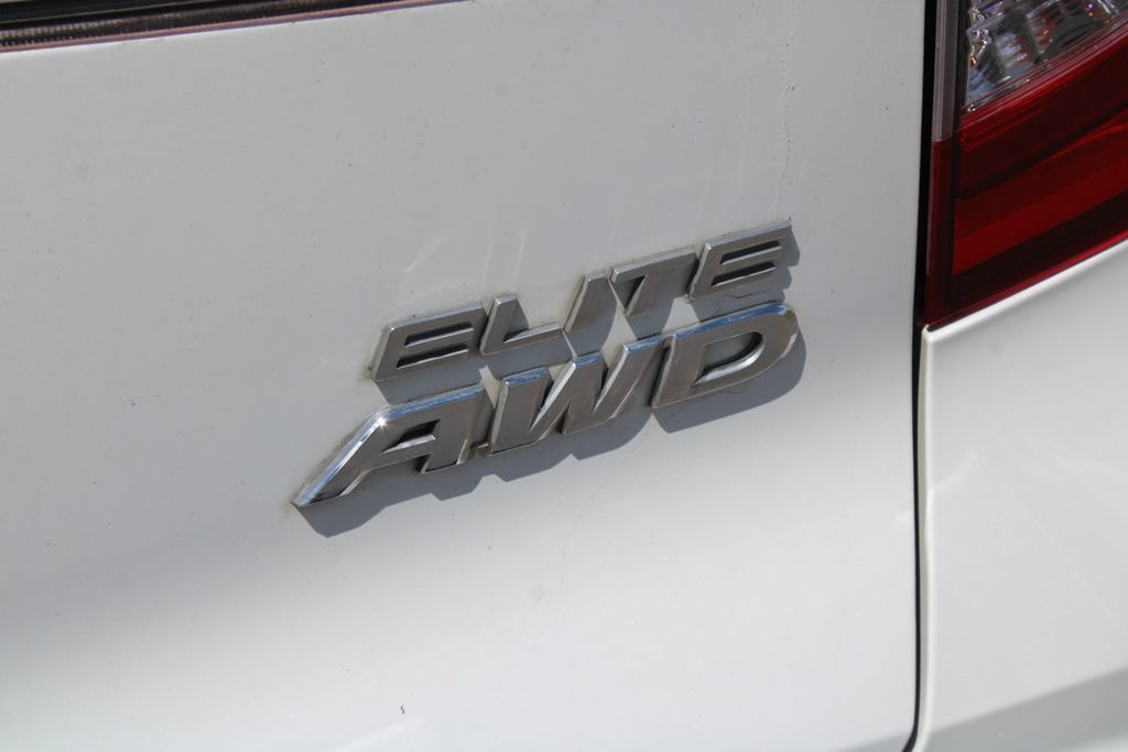 Used 2022 Honda Pilot Elite image 18