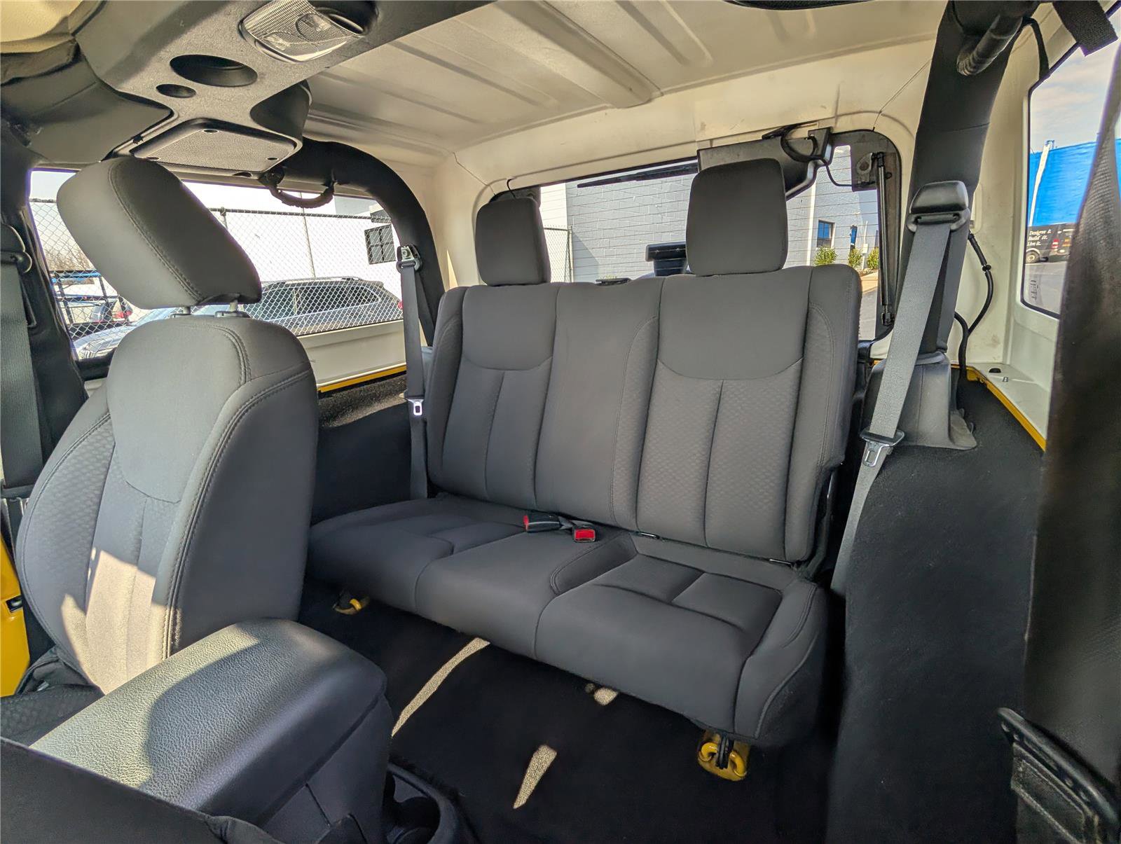 Used 2015 Jeep Wrangler Sport image 14