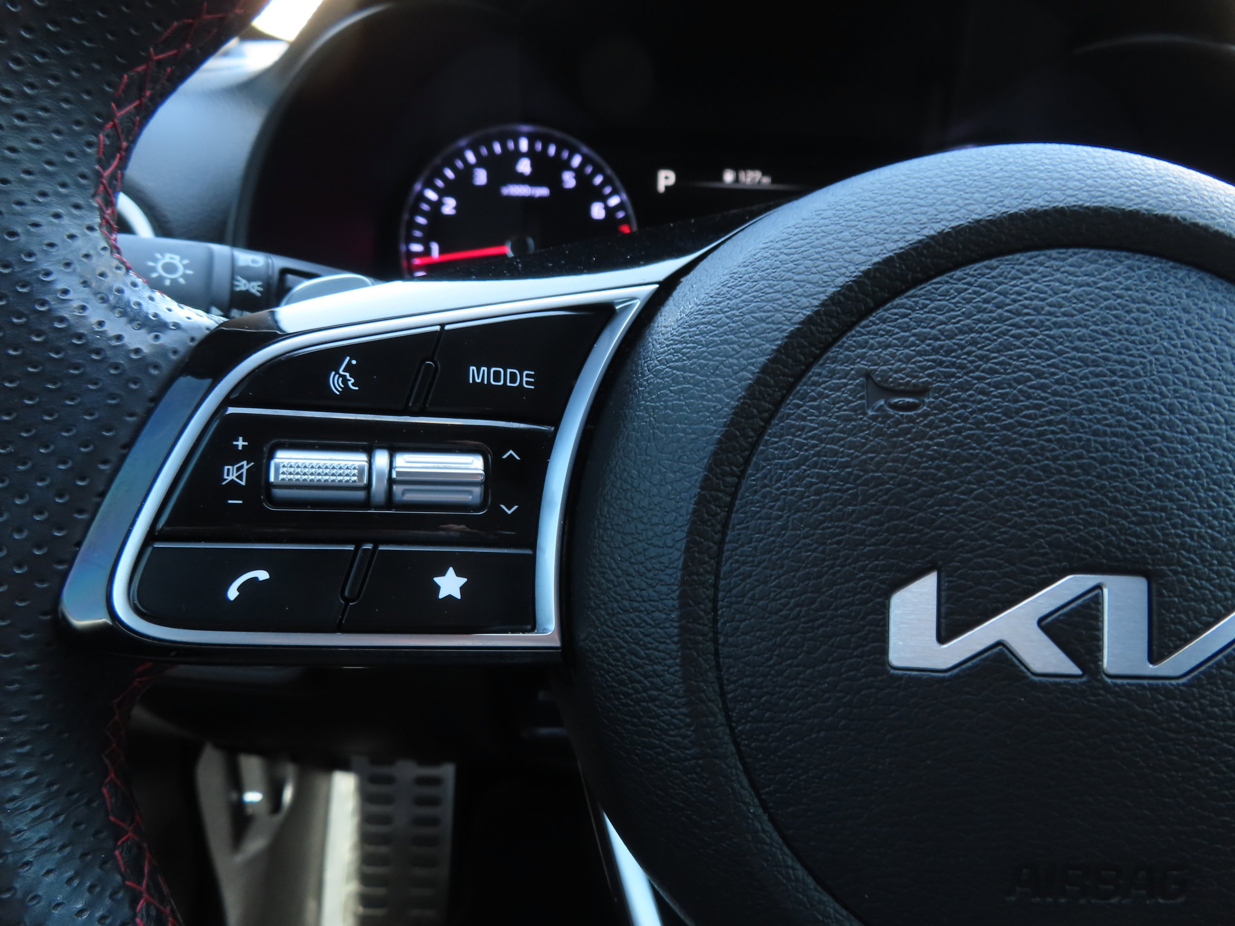 Used 2023 Kia Forte GT image 16