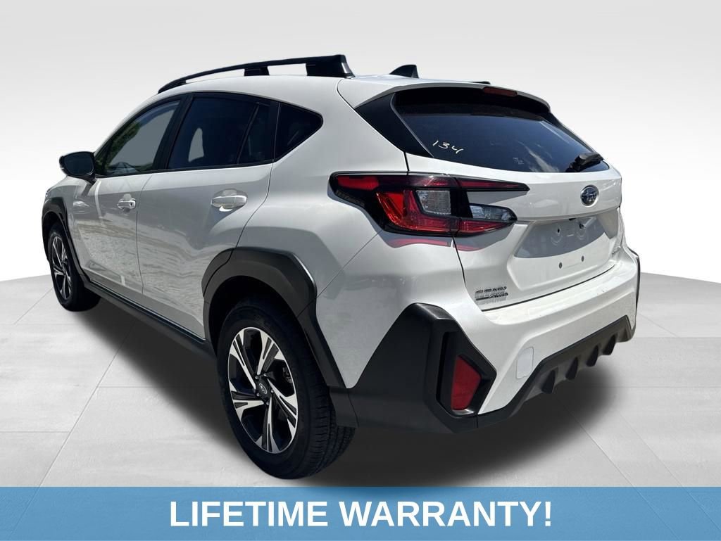 Used 2025 Subaru Crosstrek 2.0i Premium AWD/4WD image 4