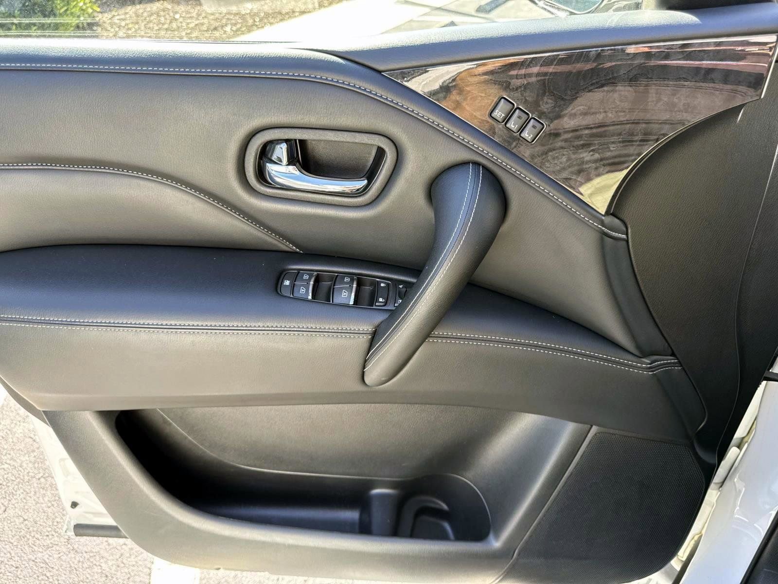 Certified 2023 INFINITI QX80 Luxe w/ Cargo Package image 7