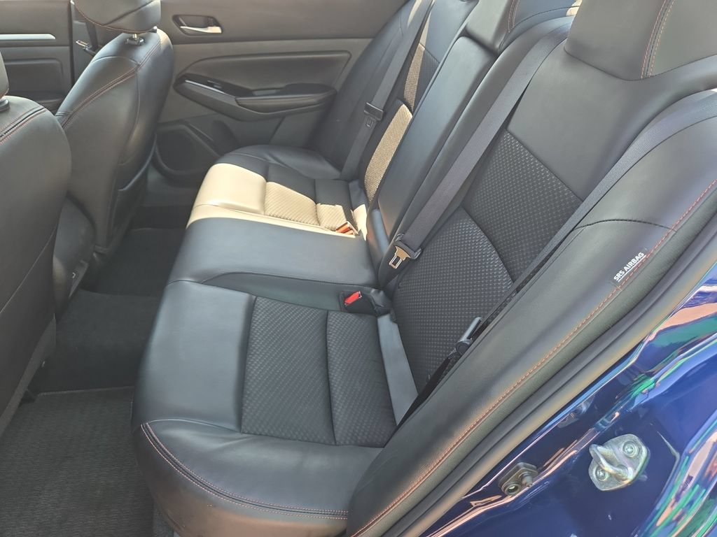 Used 2024 Nissan Altima 2.5 SR FWD image 34