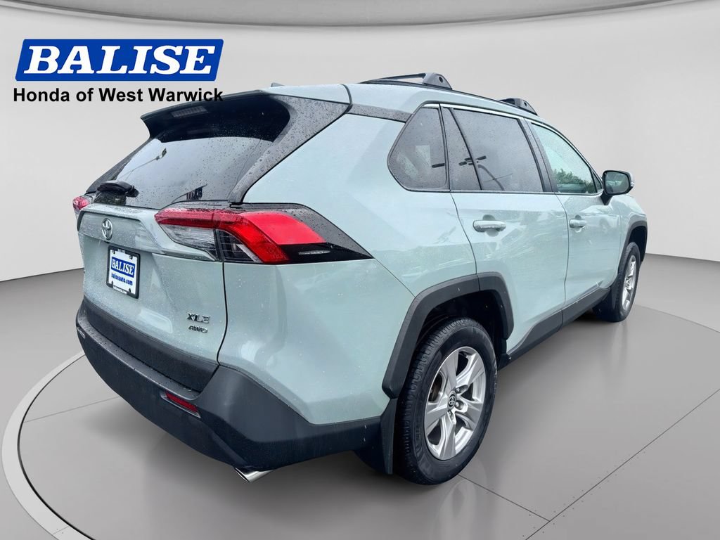 Used 2022 Toyota RAV4 XLE w/ Convenience Package AWD/4WD image 5