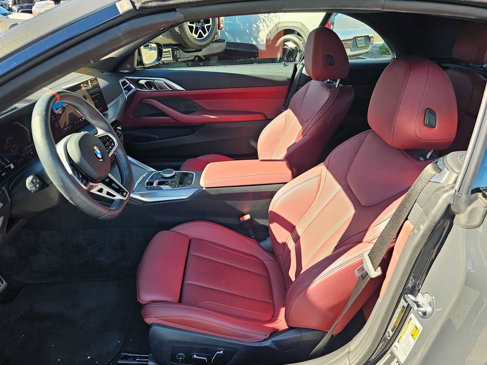 Used 2026 BMW M440i Convertible w/ Premium Package RWD image 16