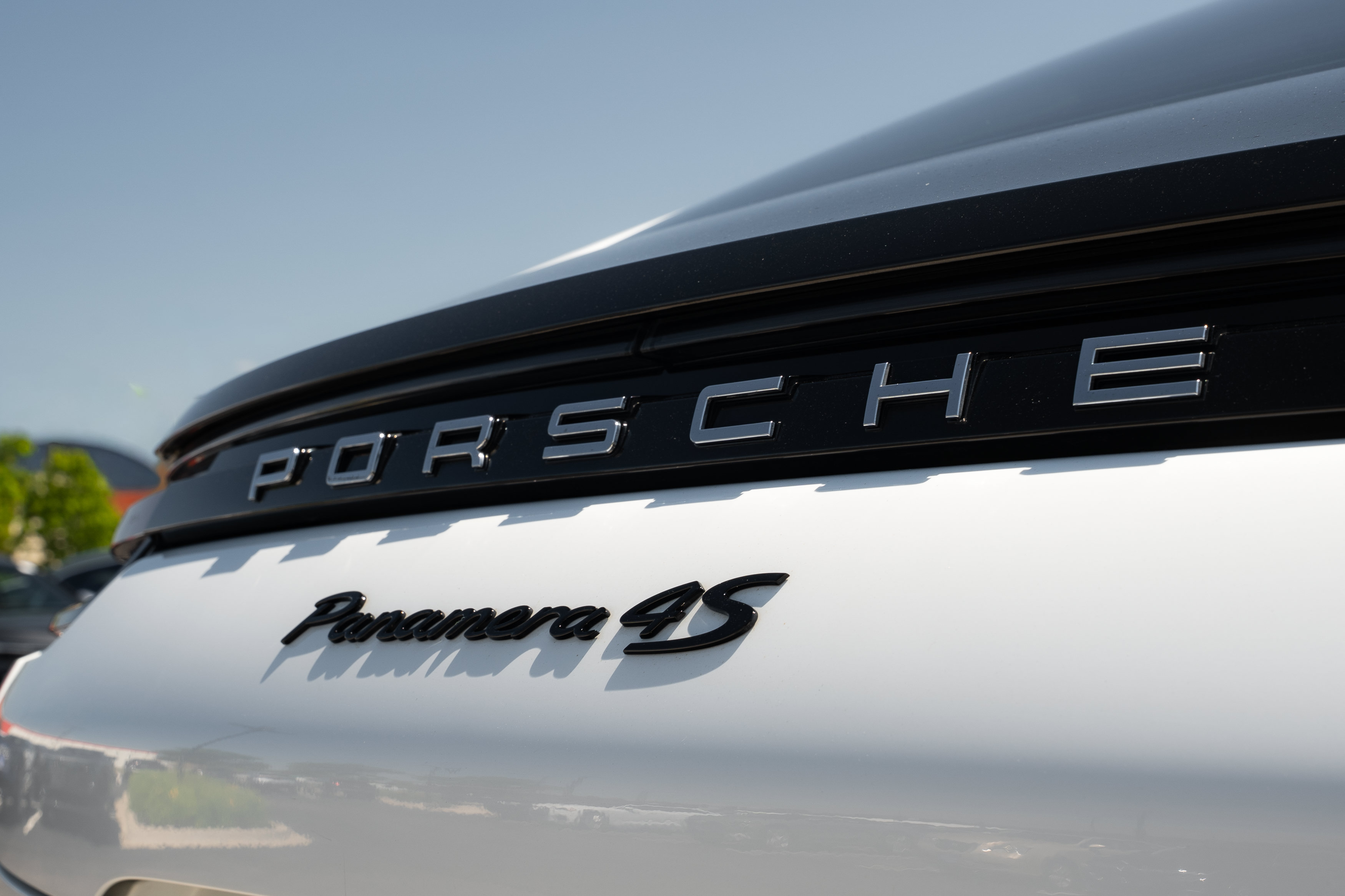 Used 2018 Porsche Panamera 4S AWD/4WD image 34