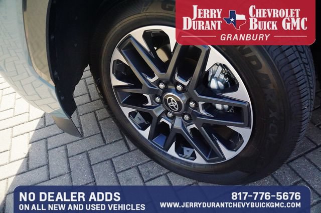 Used 2026 Toyota Sequoia Limited AWD/4WD image 9