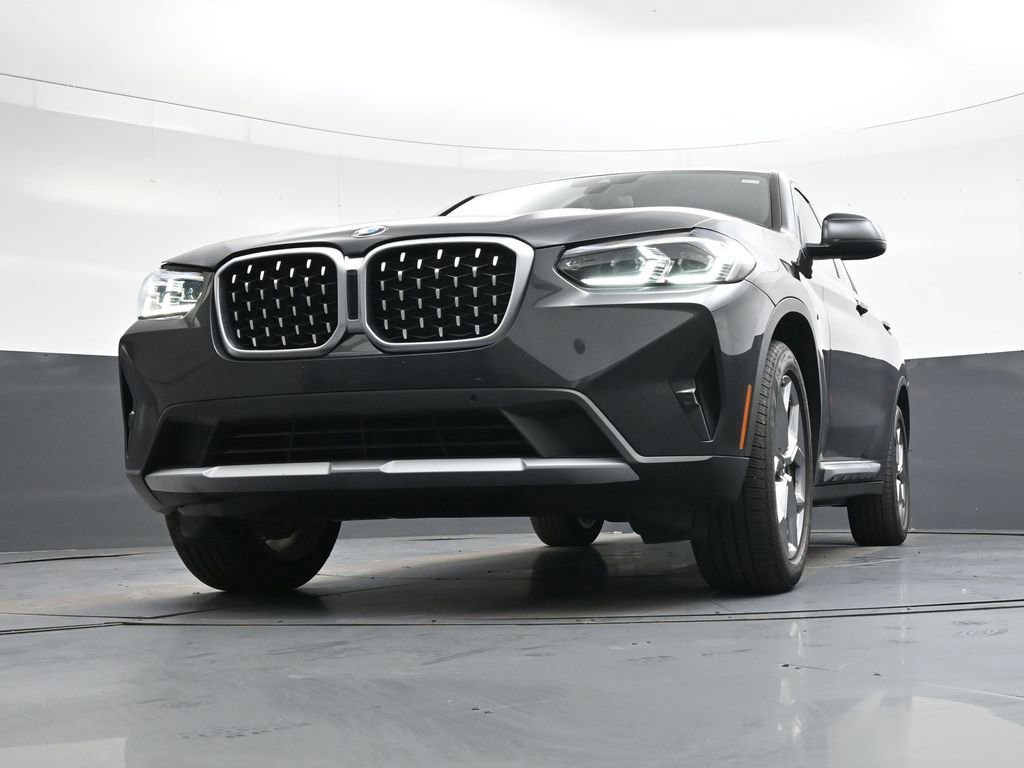 Used 2025 BMW X4 xDrive30i image 40