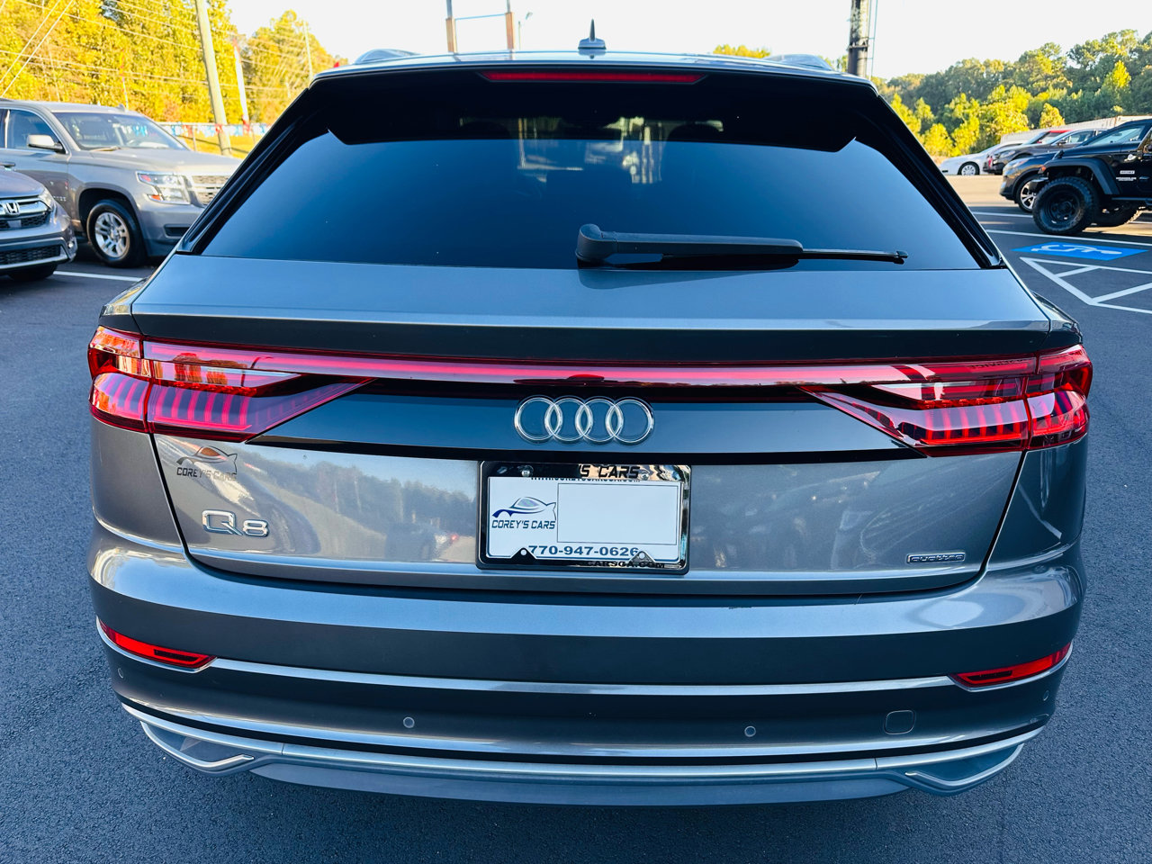 Used 2019 Audi Q8 Prestige image 4