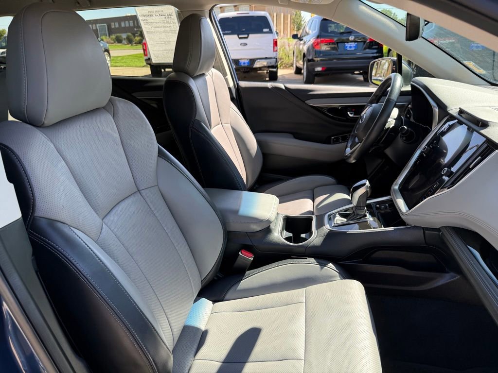 Used 2022 Subaru Outback Limited XT image 18