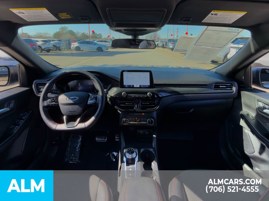 Used 2024 Ford Escape ST-Line image 16