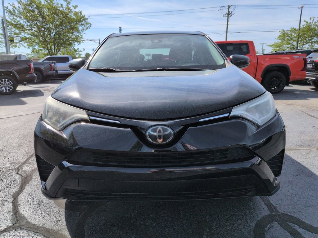 Used 2018 Toyota RAV4 LE w/ All Weather Liner Package image 8