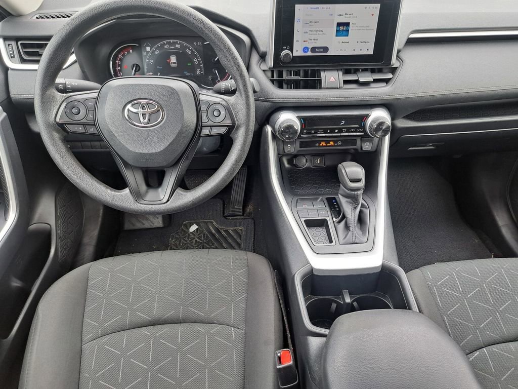 Used 2024 Toyota RAV4 XLE w/ Convenience Package FWD image 22