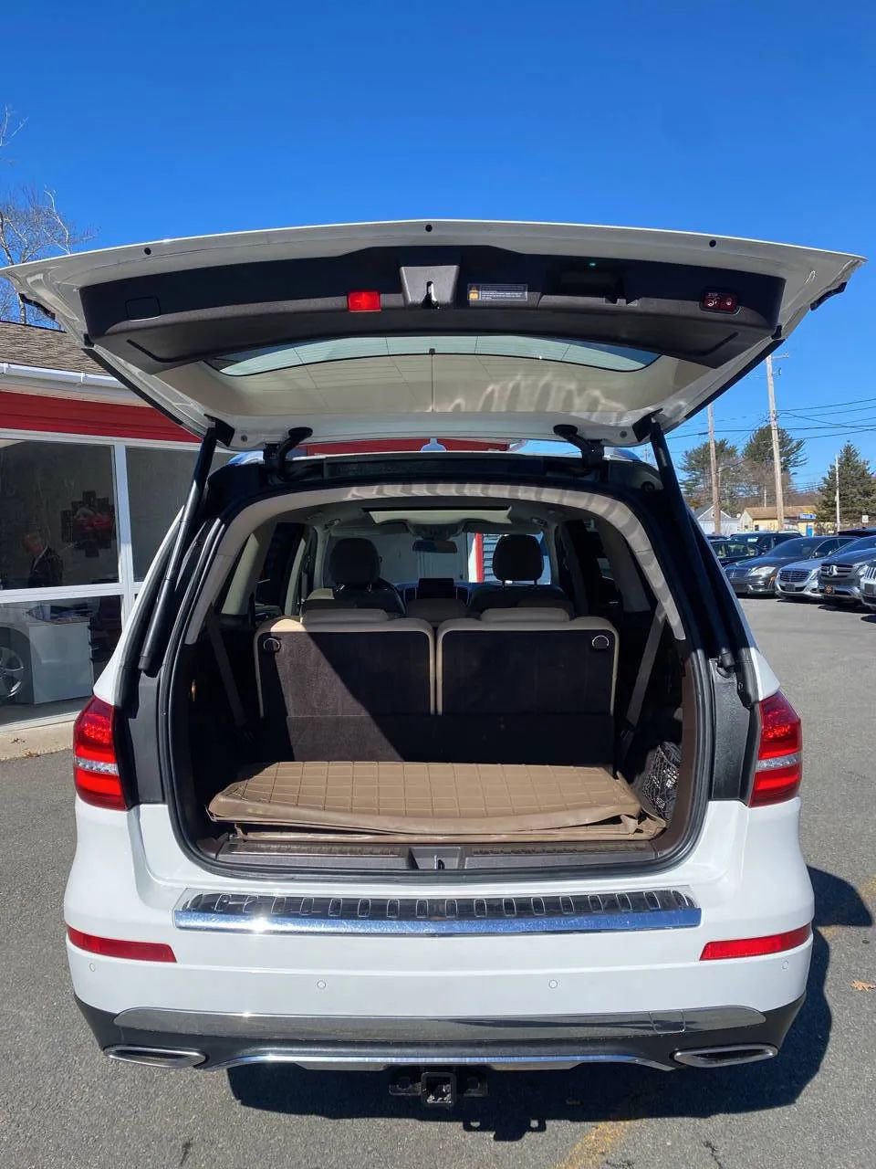 Used 2017 Mercedes-Benz GLS 450 GLS 450 Sport Utility 4D image 8