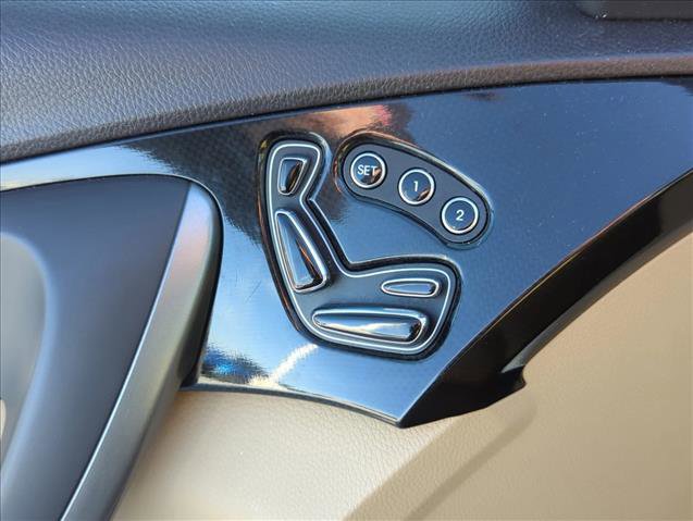 Used 2015 Hyundai Azera image 10