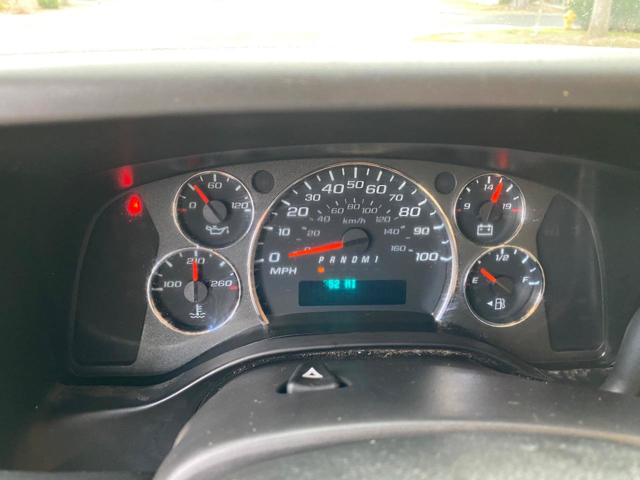 Used 2022 Chevrolet Express 3500 w/ Power Convenience Package RWD image 53