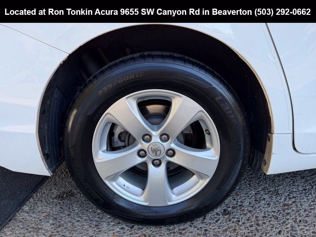 Used 2017 Toyota Sienna LE FWD image 9