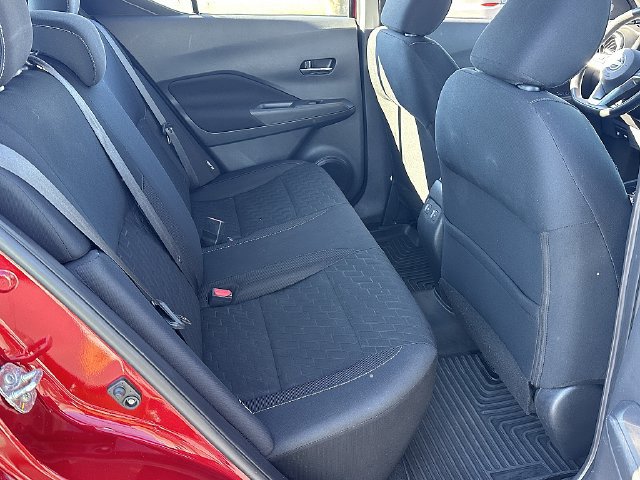 Used 2022 Nissan Kicks SV FWD image 13