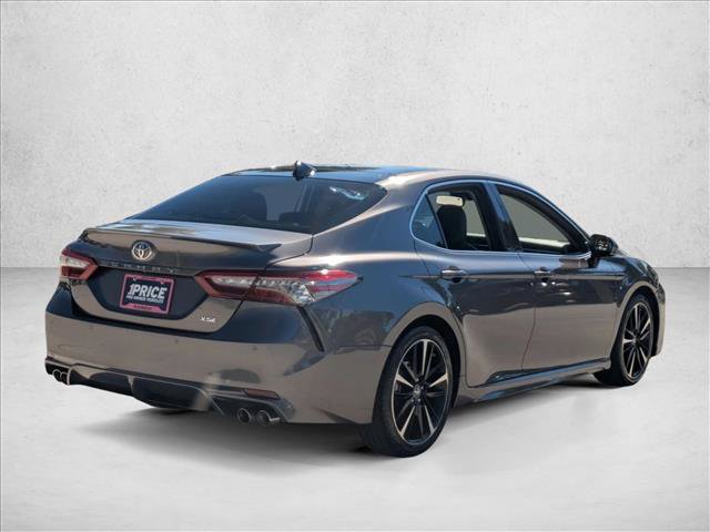 Used 2018 Toyota Camry XSE image 5