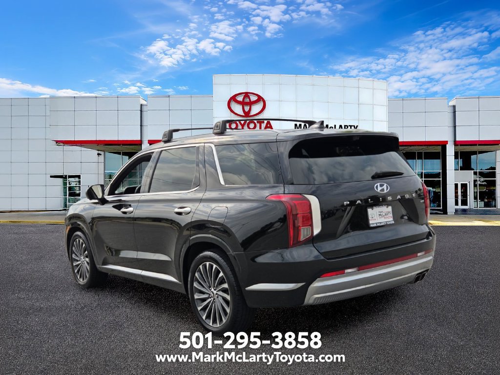 Used 2023 Hyundai Palisade Calligraphy AWD/4WD image 3